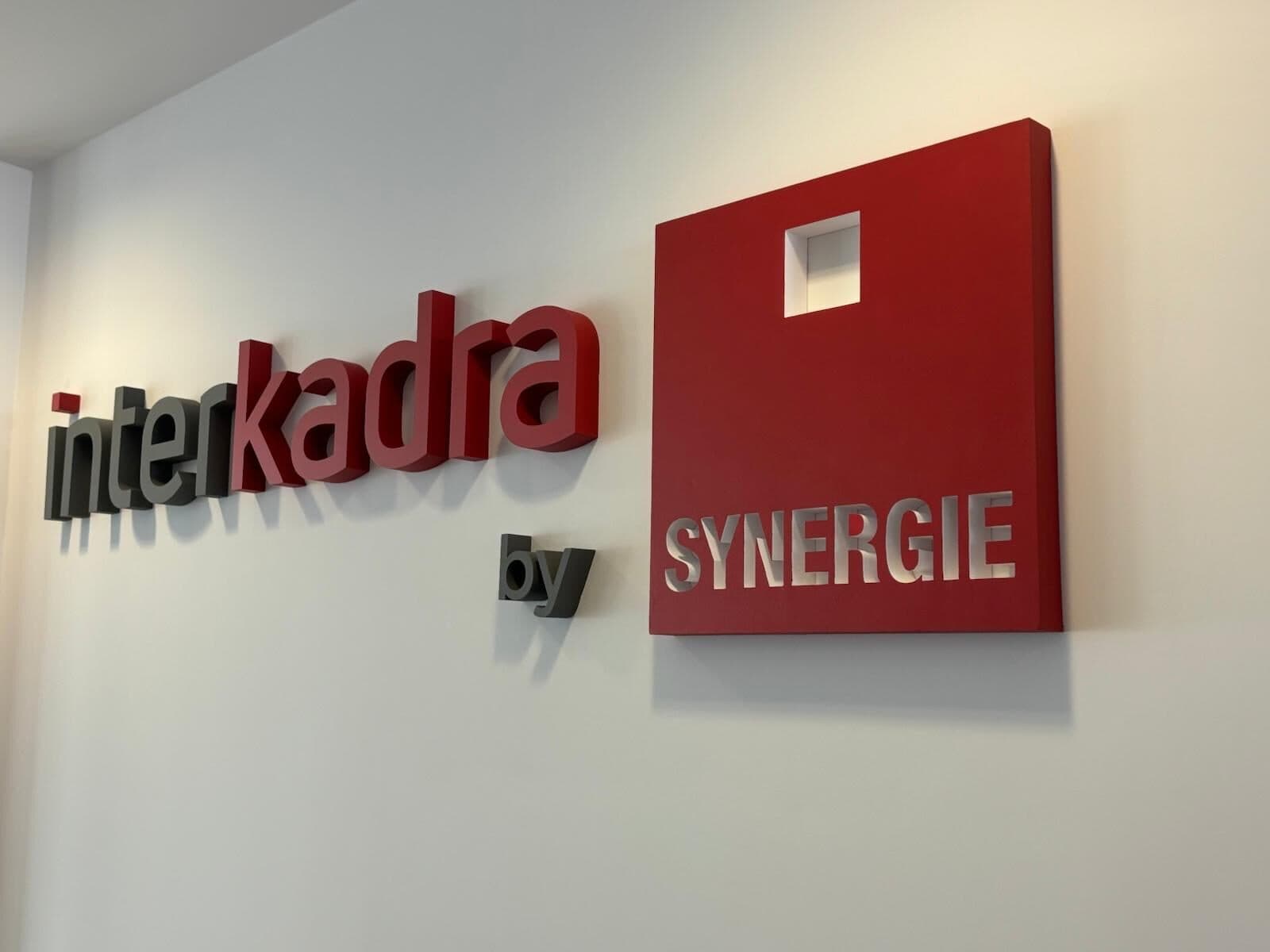 Litery 3D Interkadra by Synergie