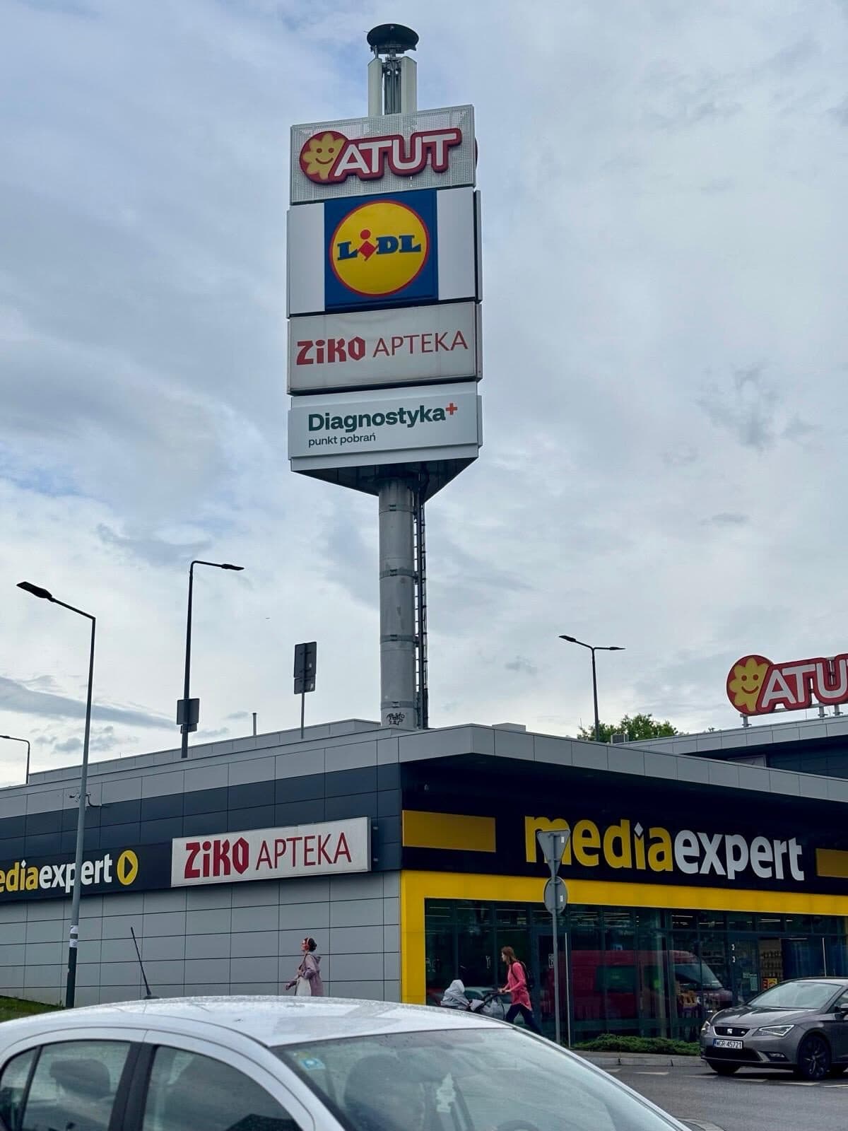 Panele reklamowe Diagnostyka na pylonach